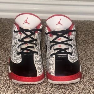 Jordan Kids' Black and Red Sneakers SZ  9c (TD)